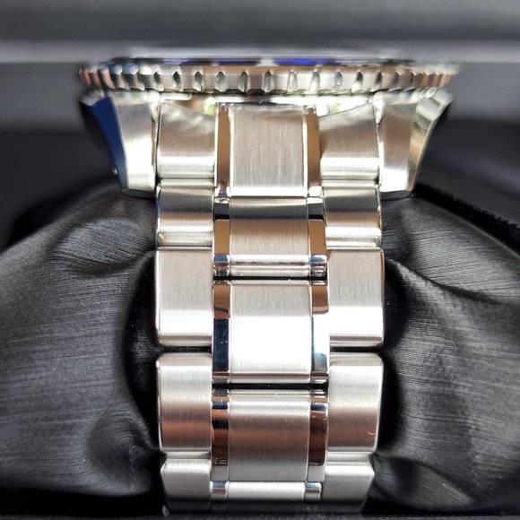 NEW 2022 GRAND SEIKO SPORTS SBGE275 LIMITED EDITION GMT WINTERS IN SHINSHU F/S - Picture 9 of 12